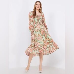 Floral Print Long sleeve midi dress Suzy Shier